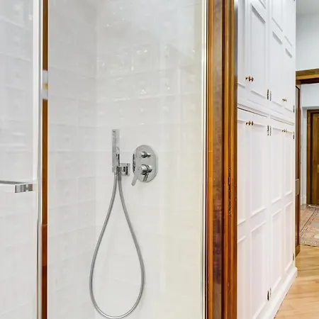 Apartamento Stunning Modern 2 Bed Flat At The Colosseum *