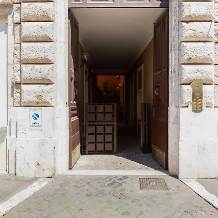 Stunning Modern 2 Bed Flat At The Colosseum Apartamento Roma