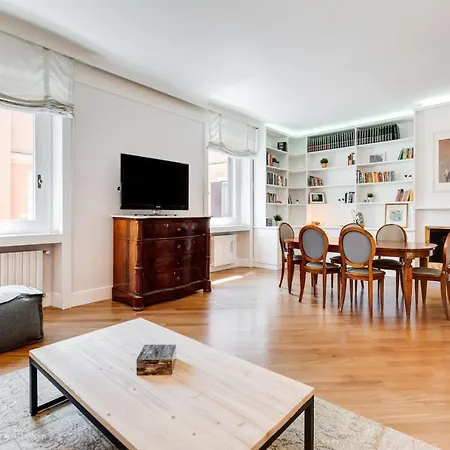 Apartamento Stunning Modern 2 Bed Flat At The Colosseum Roma