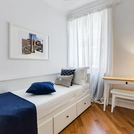 Apartamento Stunning Modern 2 Bed Flat At The Colosseum *