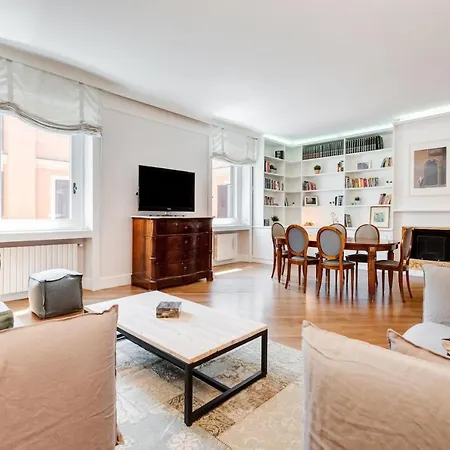Stunning Modern 2 Bed Flat At The Colosseum Apartamento Roma