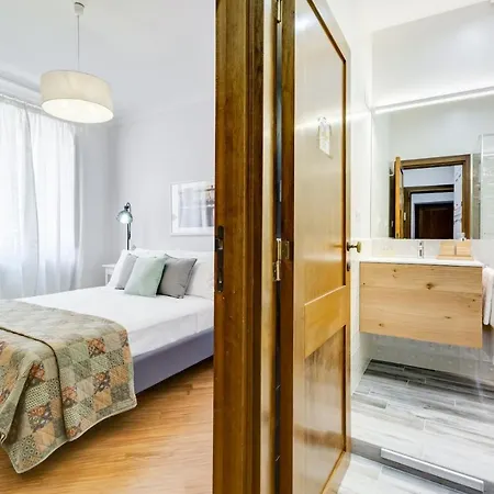 Stunning Modern 2 Bed Flat At The Colosseum Apartment